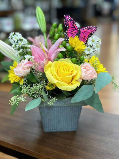 Vintage Tin Box Of Blooms